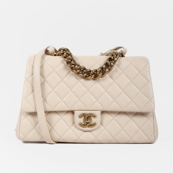 Chanel Large Beige Trapezio Flap Bag - Picture 2 of 16